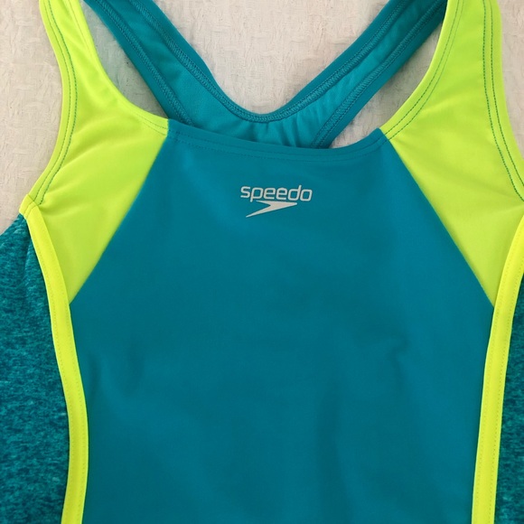 Set of  TWO Girl Speedo NWT swimsuits size L - Picture 5 of 8